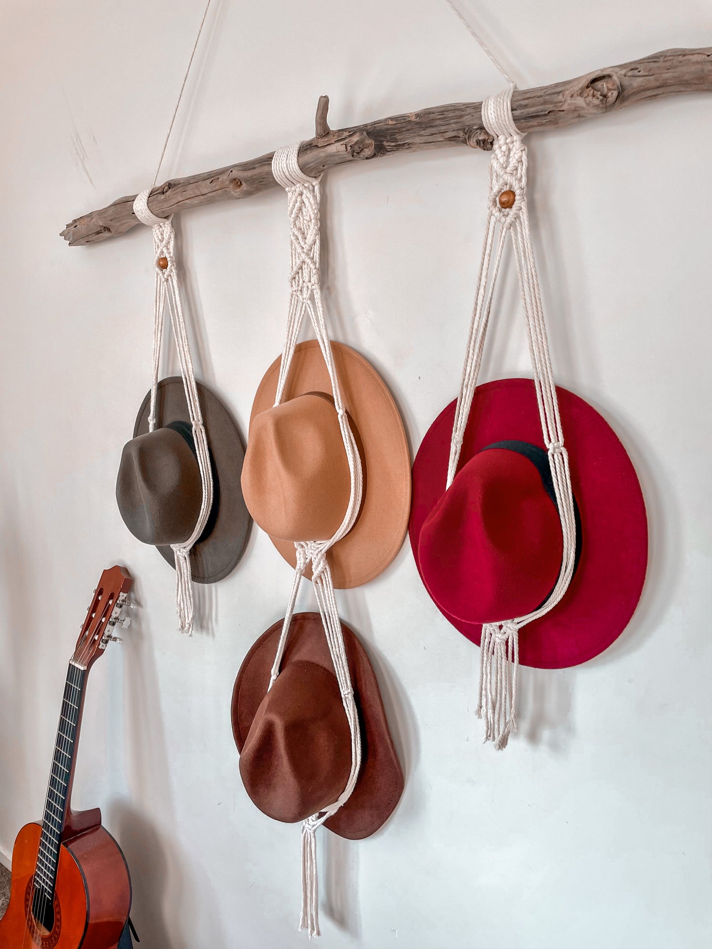 Taiao Pōtae Hangers