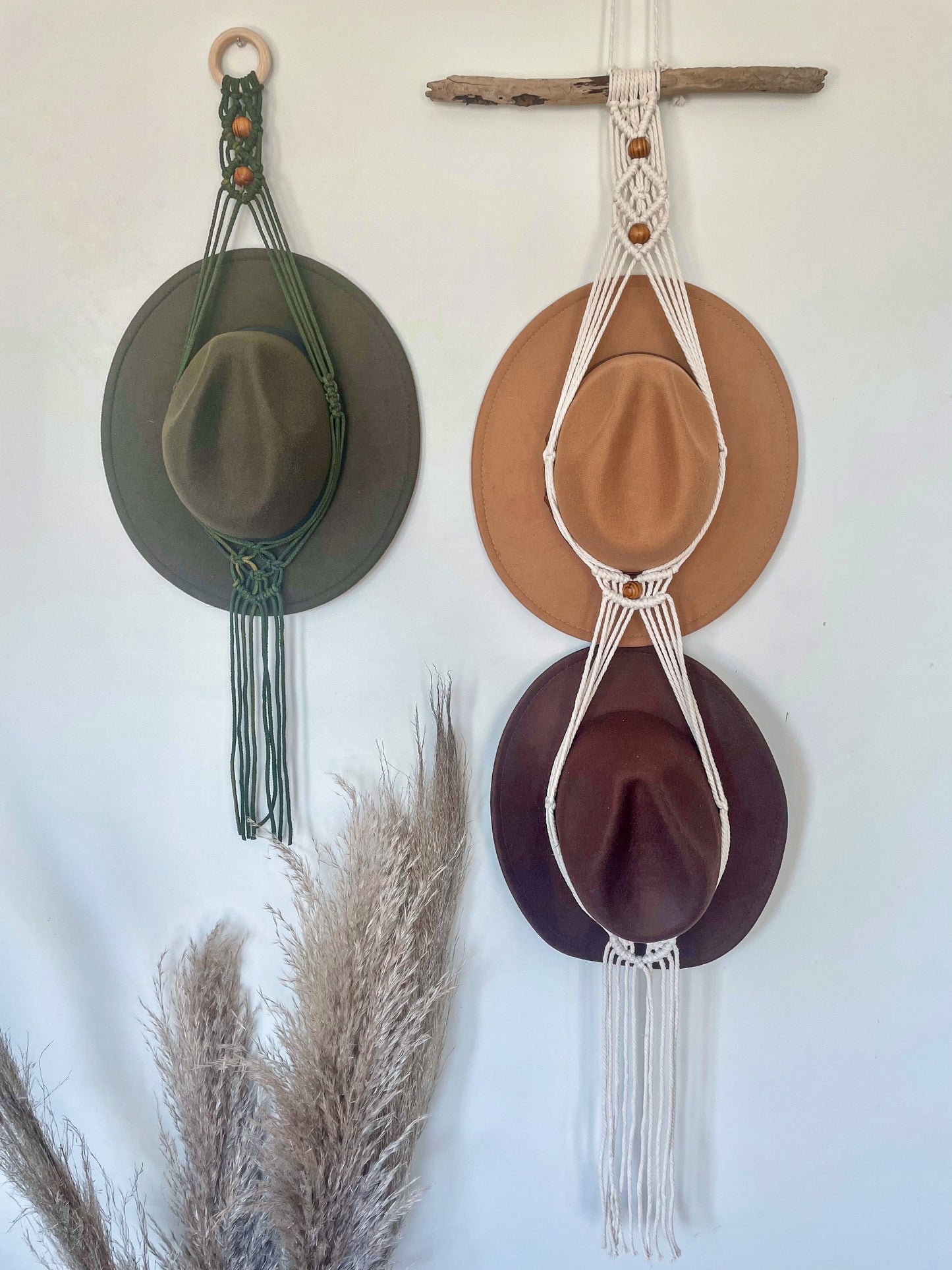 Taiao Pōtae Hangers